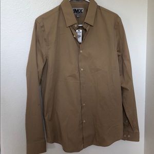 Express men’s 1mx fitted tan button down